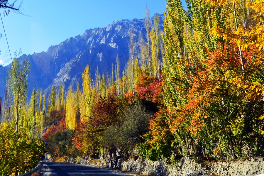 Karakoram Highway autumn colors