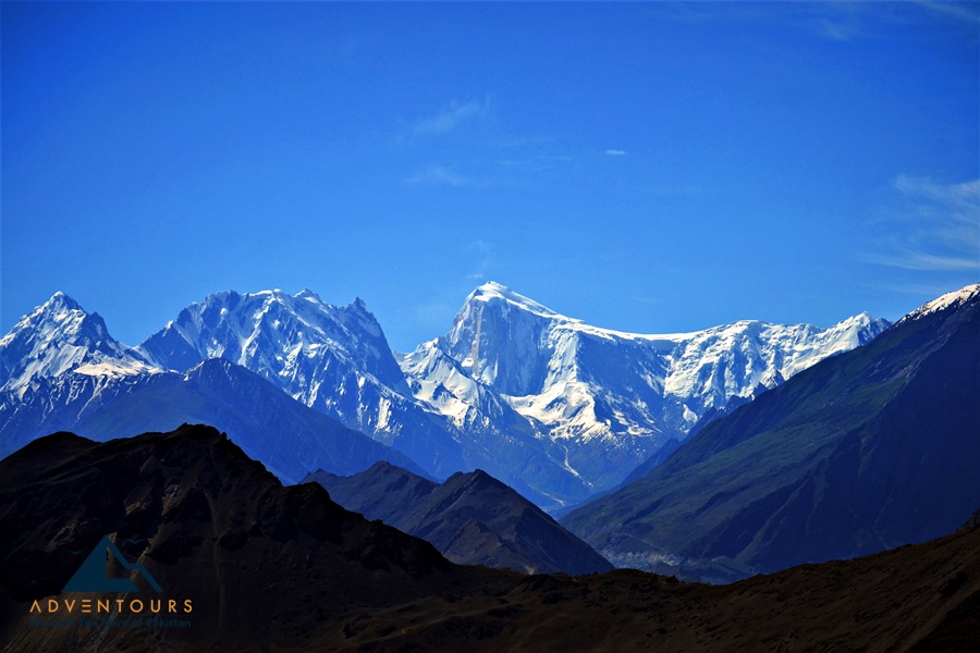 The Majestic Horizons of the North